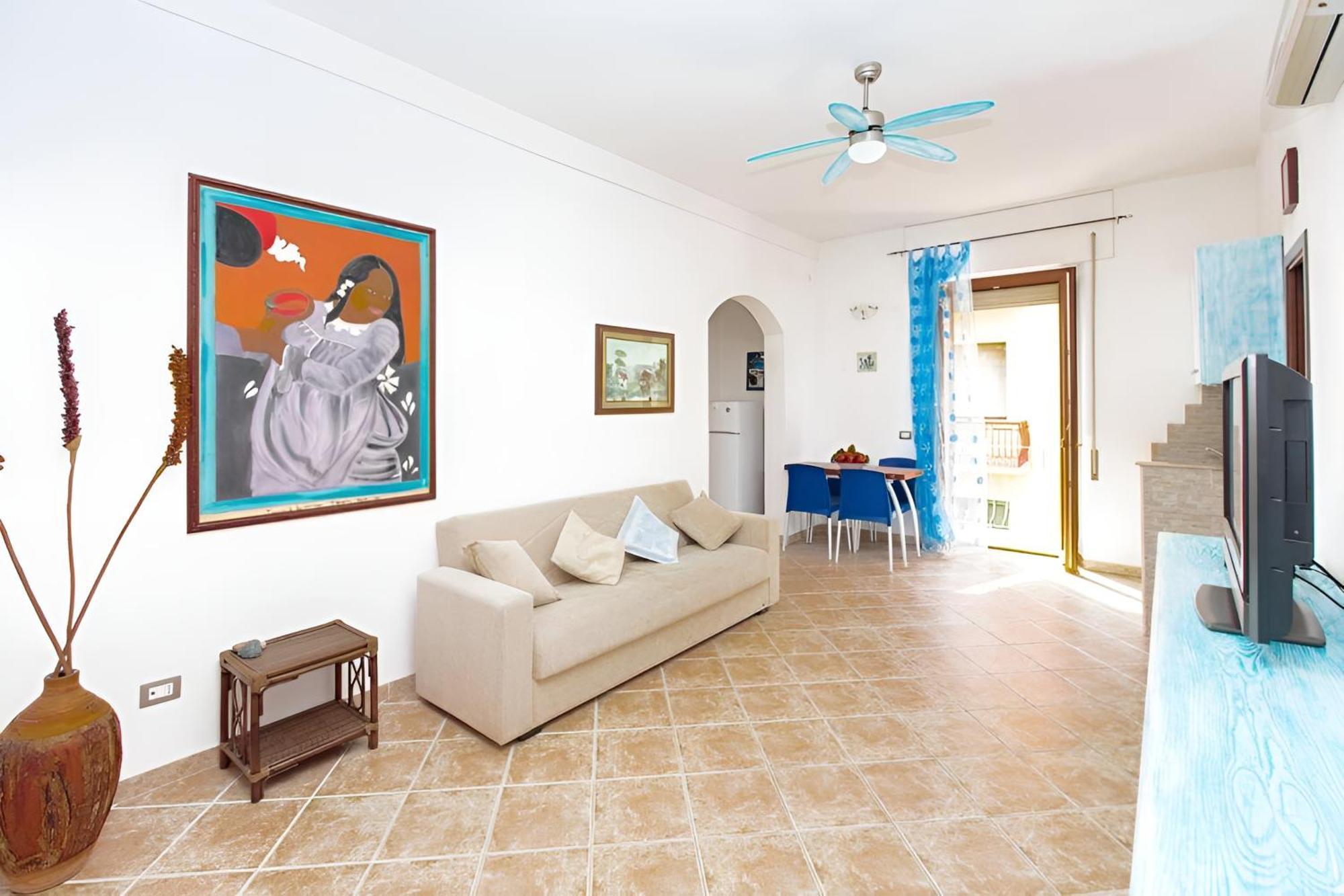 Splendido Appartamento In Pieno Centro Dell'Isola La Maddalena  Zewnętrze zdjęcie